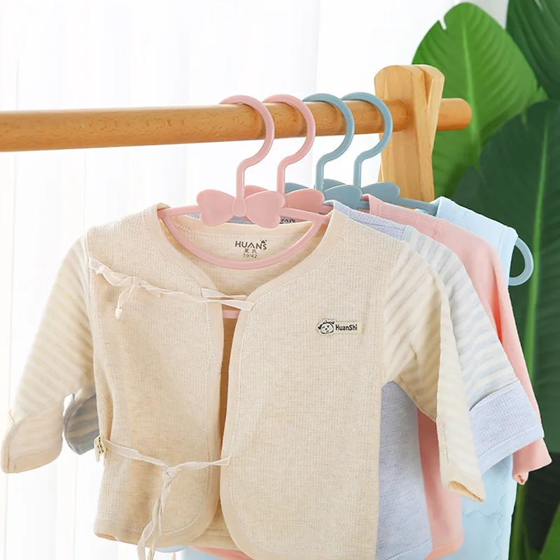 5-50Pcs Baby Hangers Plastic K - Baby Nursery Uniform recension och pris