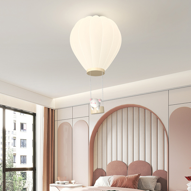 Cream Style Children's Room Ce - Baby Nursery Hot Air Balloon recension och pris